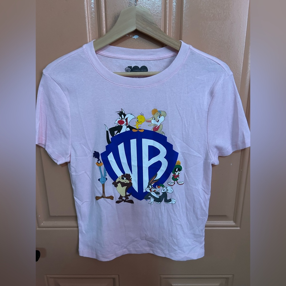 Looney Tunes Warner Bros. graphic t-shirt for women/ Juniors size XL